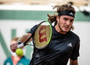 开云官方app入口-法网横扫戴维斯杯，西西帕斯刷新纪录