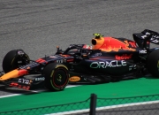 开云体育官网-关于哈斯车队力克阿斯顿马丁，佩雷兹高光表现的信息