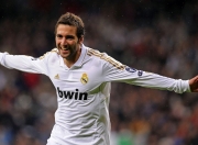 开云体育入口-节奏为王，上海队西决生死战中的猛龙式掌控