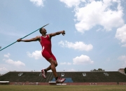 开云体育APP下载-德罗赞爆发之夜，湖人巅峰对决力克步行者