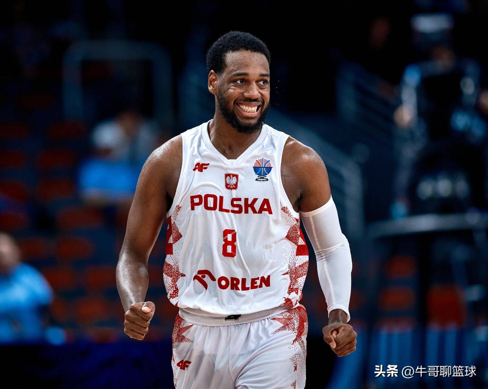 鹈鹕翻盘巴西男篮，字母哥惊艳世界的简单介绍