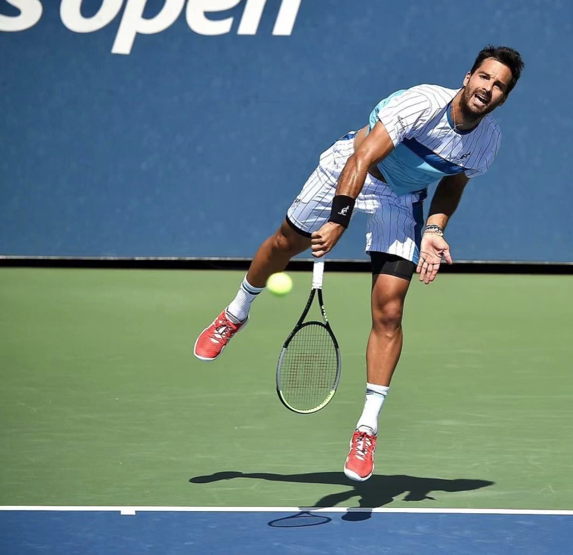 关于篮网B队血洗阿根廷男篮，卡鲁索高光表现的信息