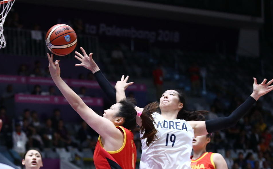 韩国队险胜中国队，黄鸭组合状态火热的简单介绍