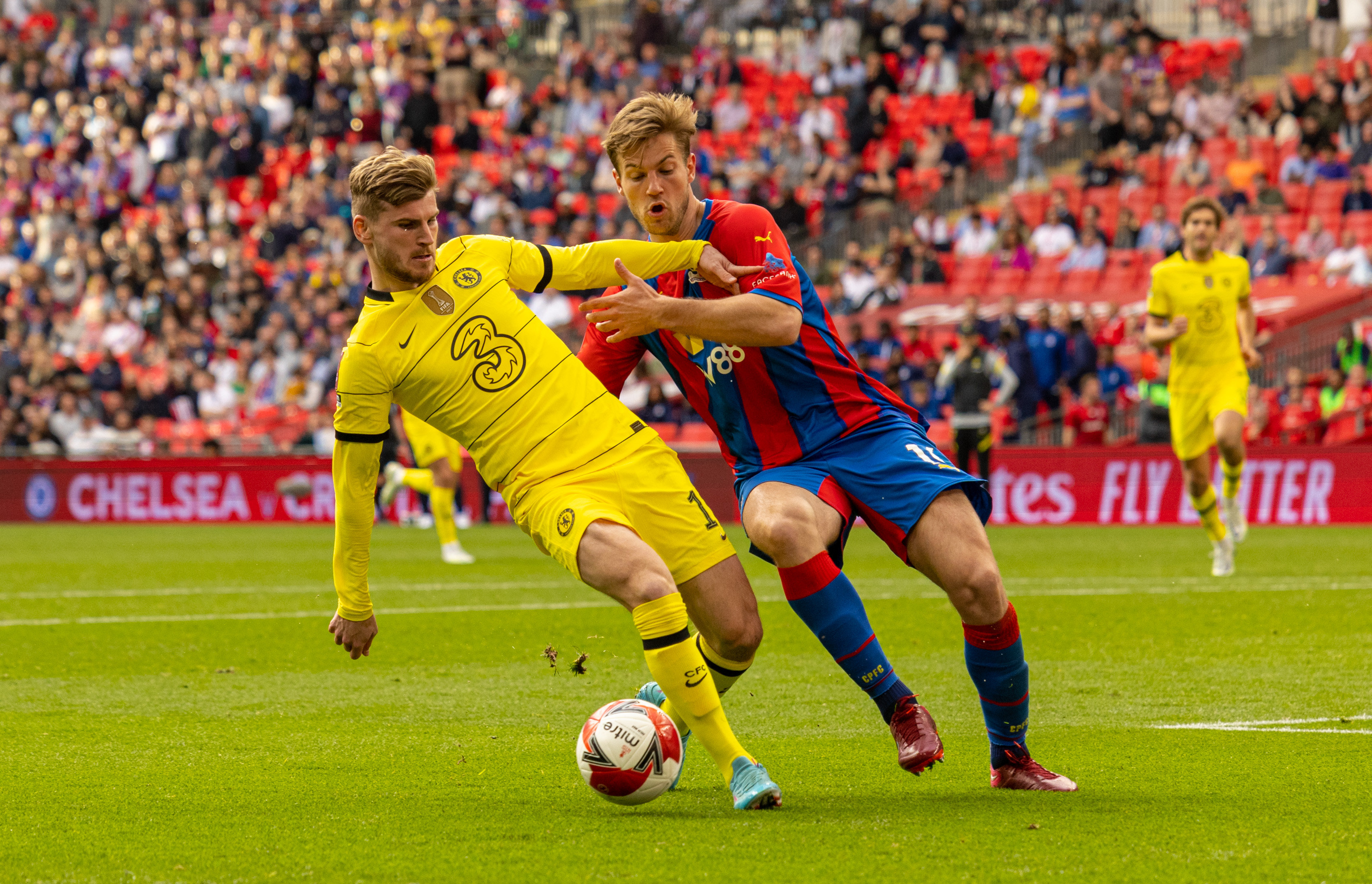 塞维利亚轻取阿森纳,卡塞米罗统治全场的简单介绍 塞维利亚轻取阿森纳,卡塞米罗统治全场的简单介绍