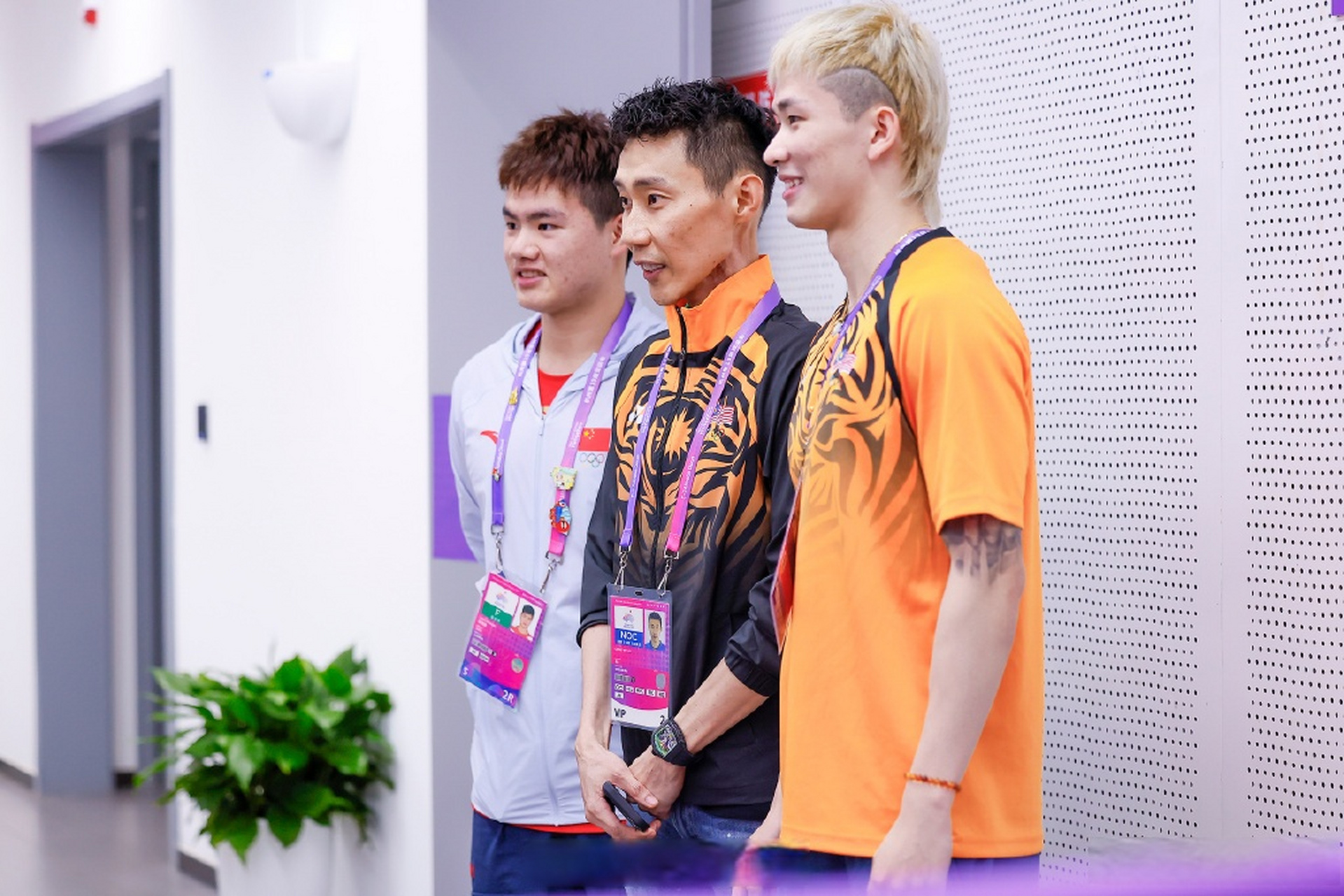 包含中国羽毛球队强势泰国羽毛球队,李宗伟三分雨点燃全场的词条 包含中国羽毛球队强势泰国羽毛球队,李宗伟三分雨点燃全场的词条