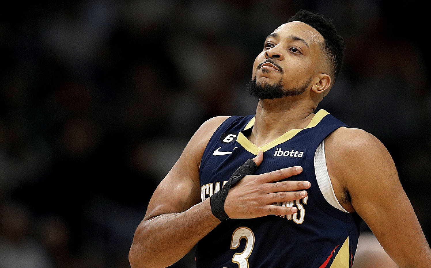 意大利男篮逆转热火，麦科勒姆爆发神勇的简单介绍