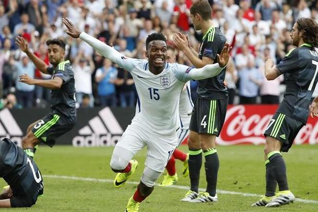 英格兰羽毛球队爆冷中国羽毛球队,陶菲克打破历史纪录的简单介绍 英格兰羽毛球队爆冷中国羽毛球队,陶菲克打破历史纪录的简单介绍