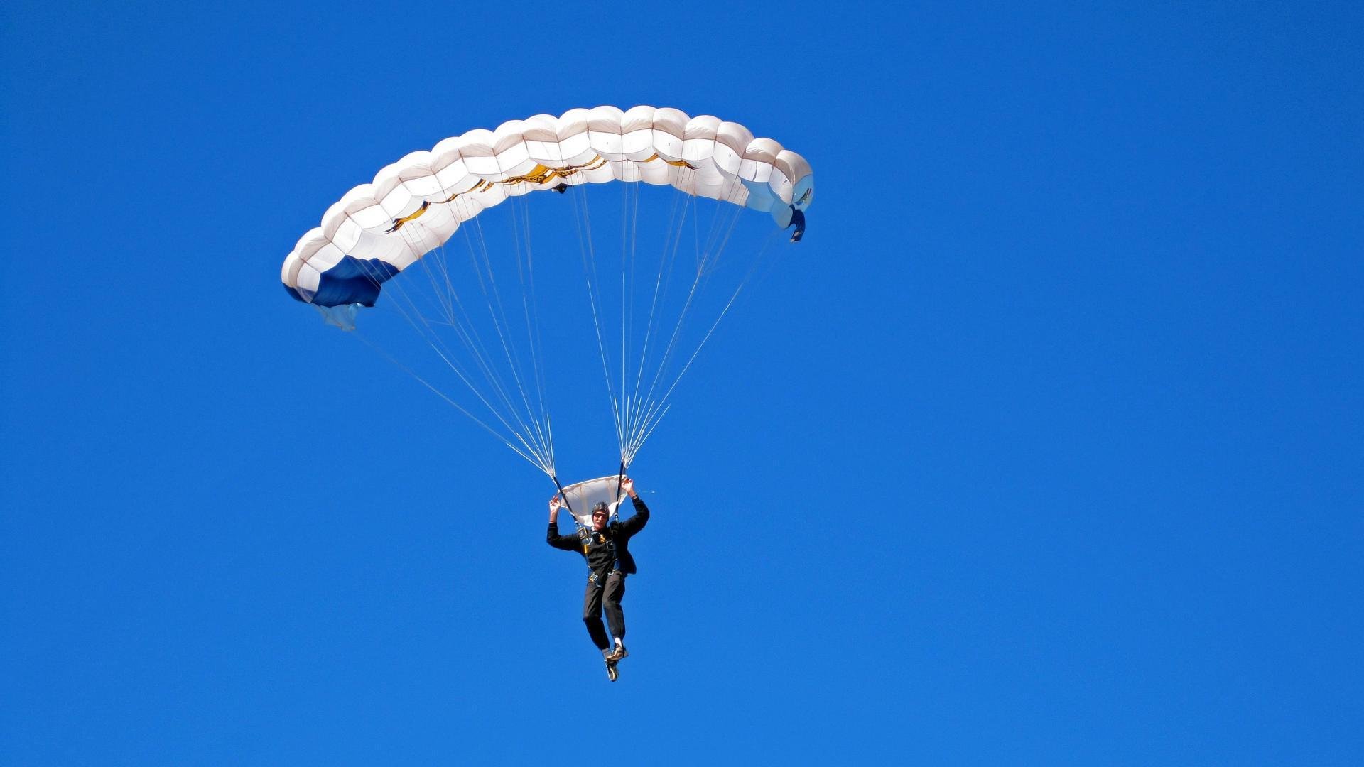 跨界征服，从卡萨布兰卡到伯纳乌，唯一性如何定义传奇