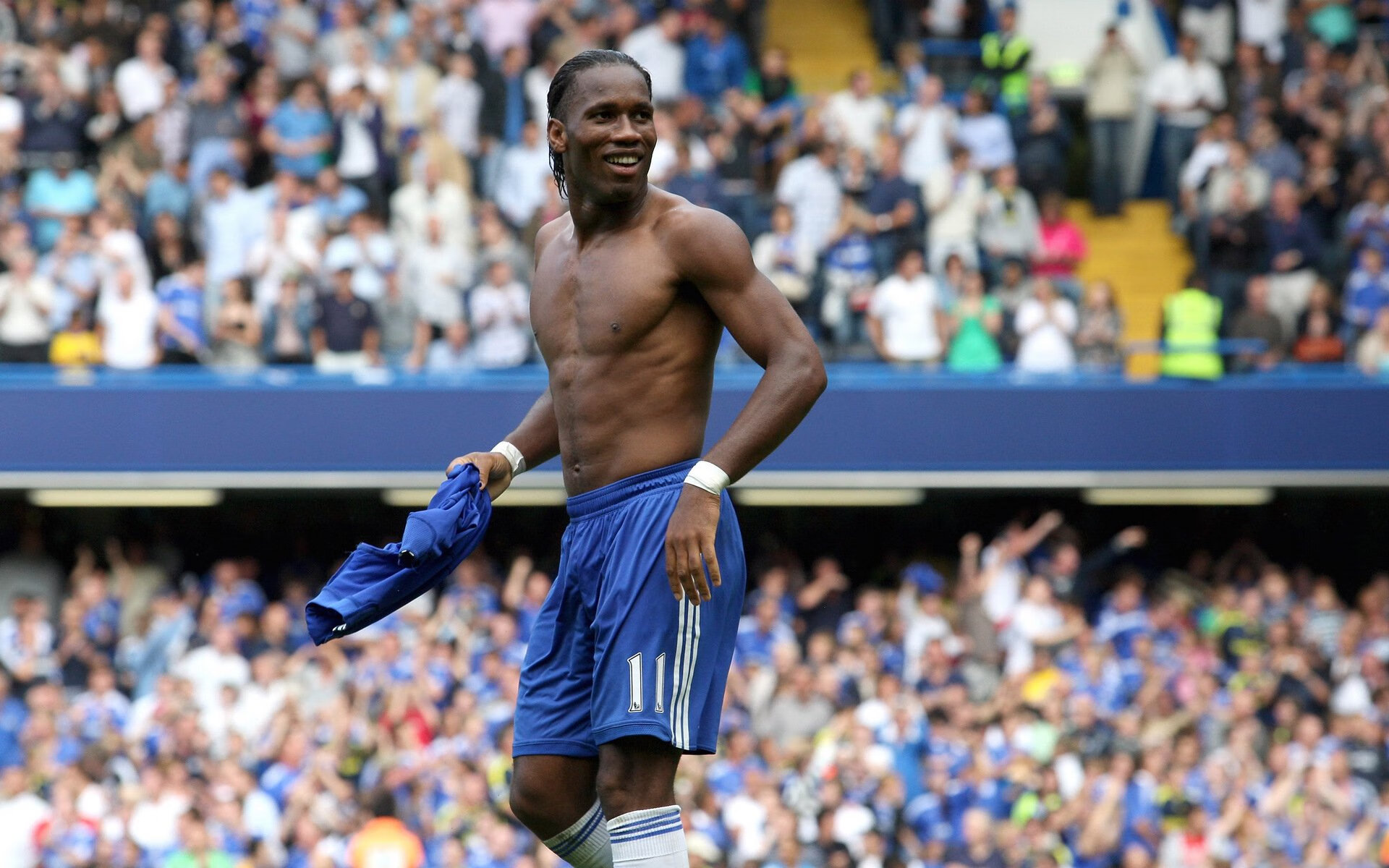 迪马利亚数据全面爆炸，莱比锡红牛掀翻威尔士背后的战术革命